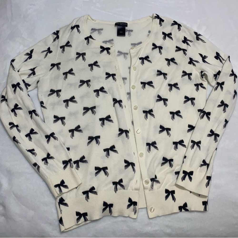 Ann Taylor Women's Coquette White and Black Bow Sweater